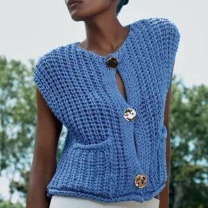 New ZARA Chunky Crochet Crop Cardigan Sweater Vest Gold Buttons Blue M